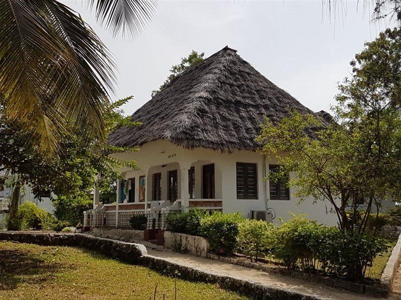 The Nungwi Inn Hotel Exterior photo