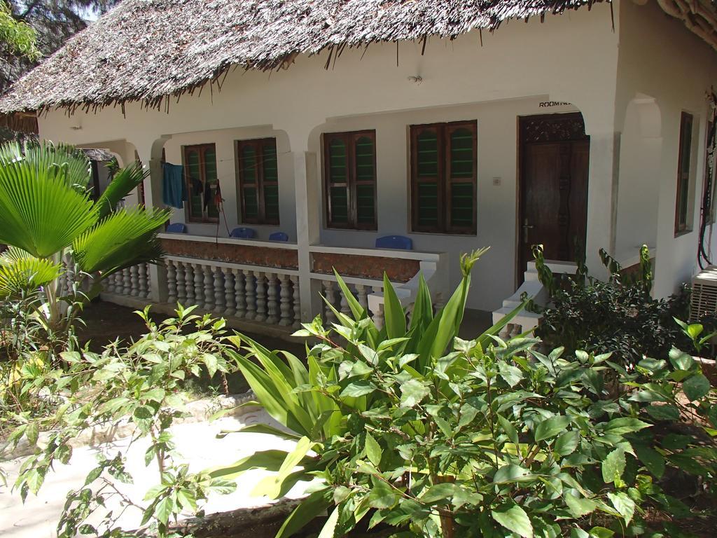 The Nungwi Inn Hotel Room photo